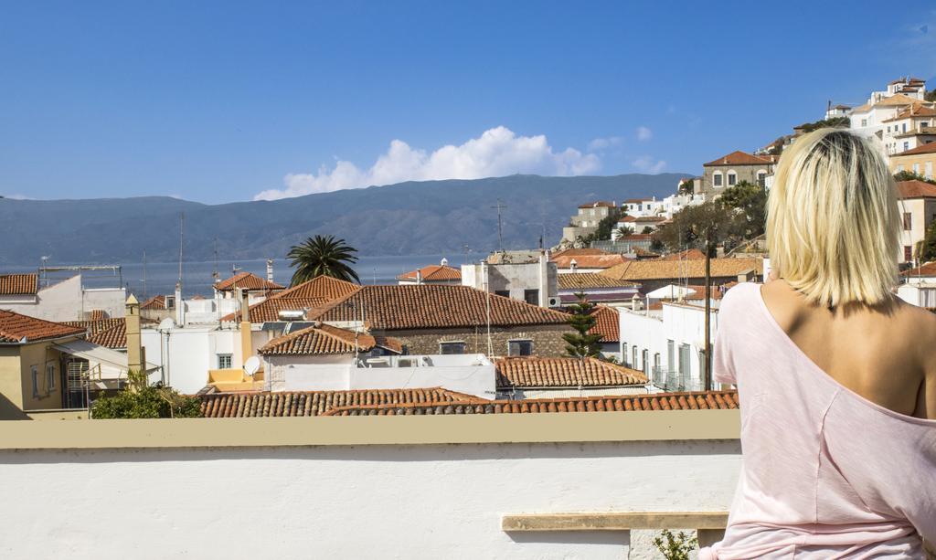 Achilleas Pension Hidra Exterior foto