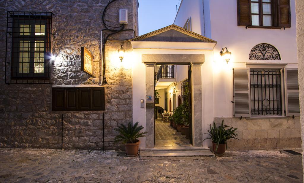 Achilleas Pension Hidra Exterior foto