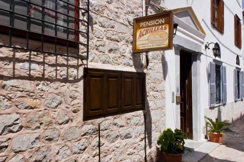 Achilleas Pension Hidra Exterior foto